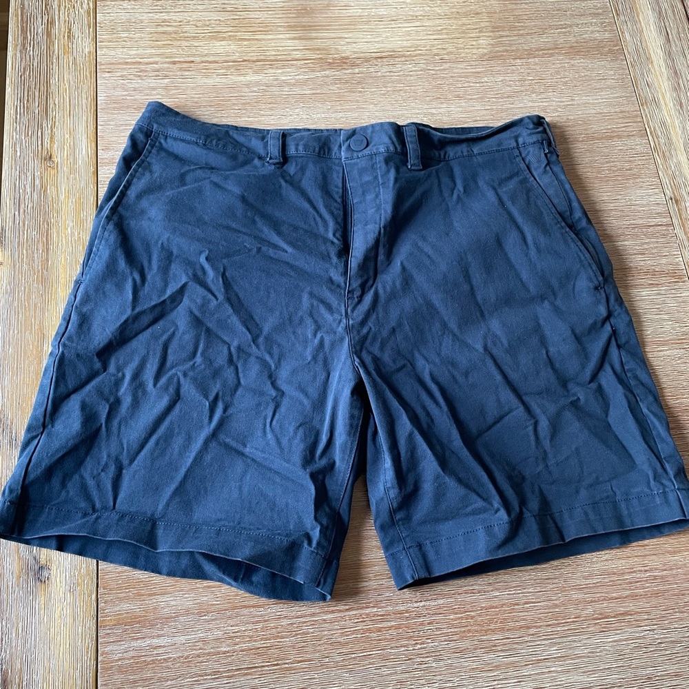 Mack Weldon chino shorts
